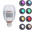 Set de 8 ampoules RGBWW + étui de charge